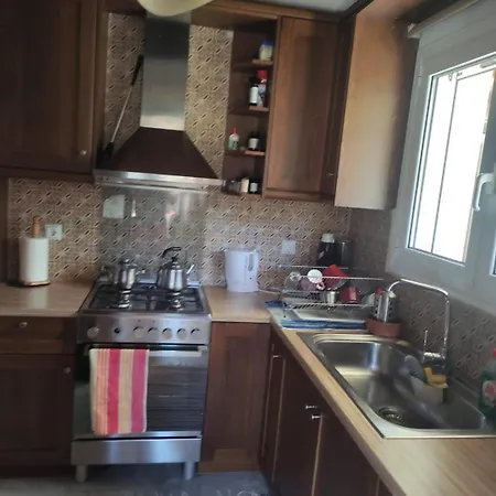 Dorothy360 Daire Polydrossos